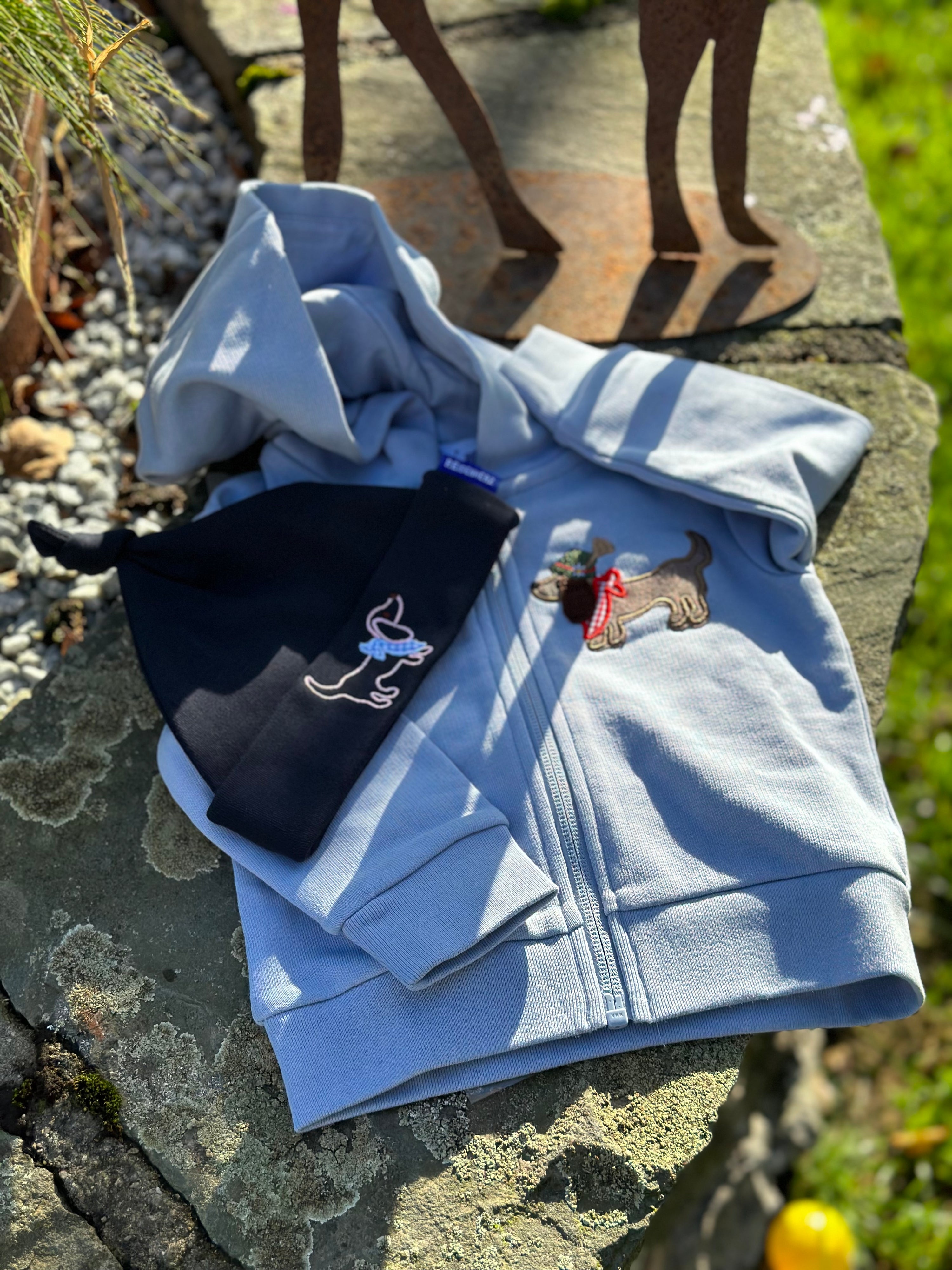 Sweat Jacke Dackel -hellblau-