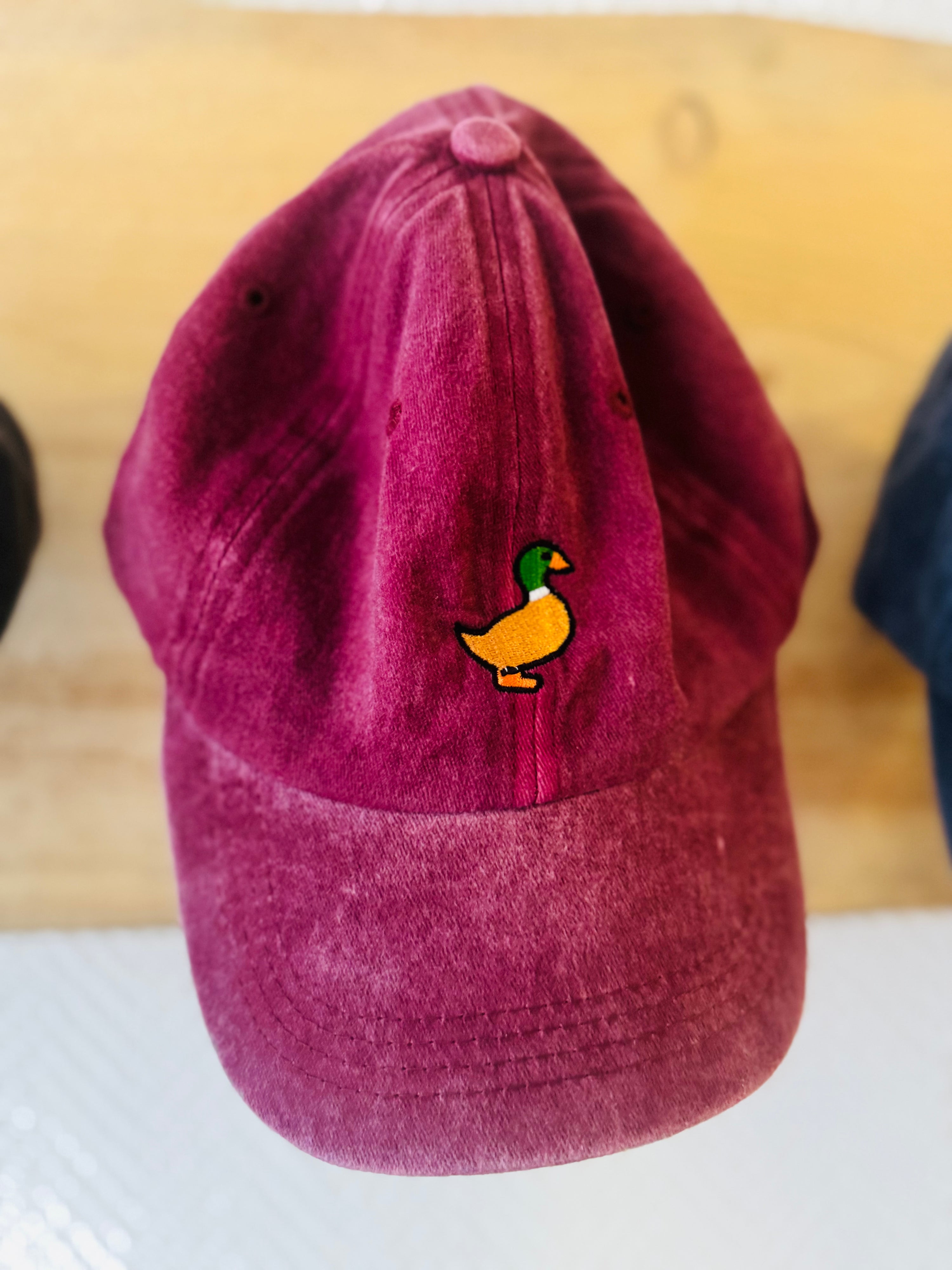 Happy Cap Duck -bordeaux-