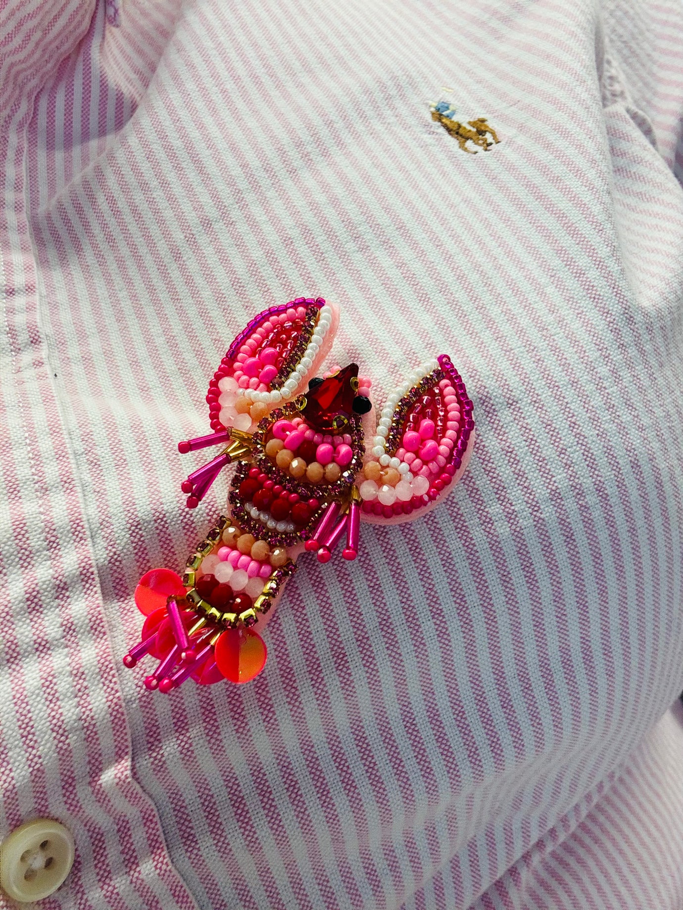 Festliche Weihnachtsbroschen