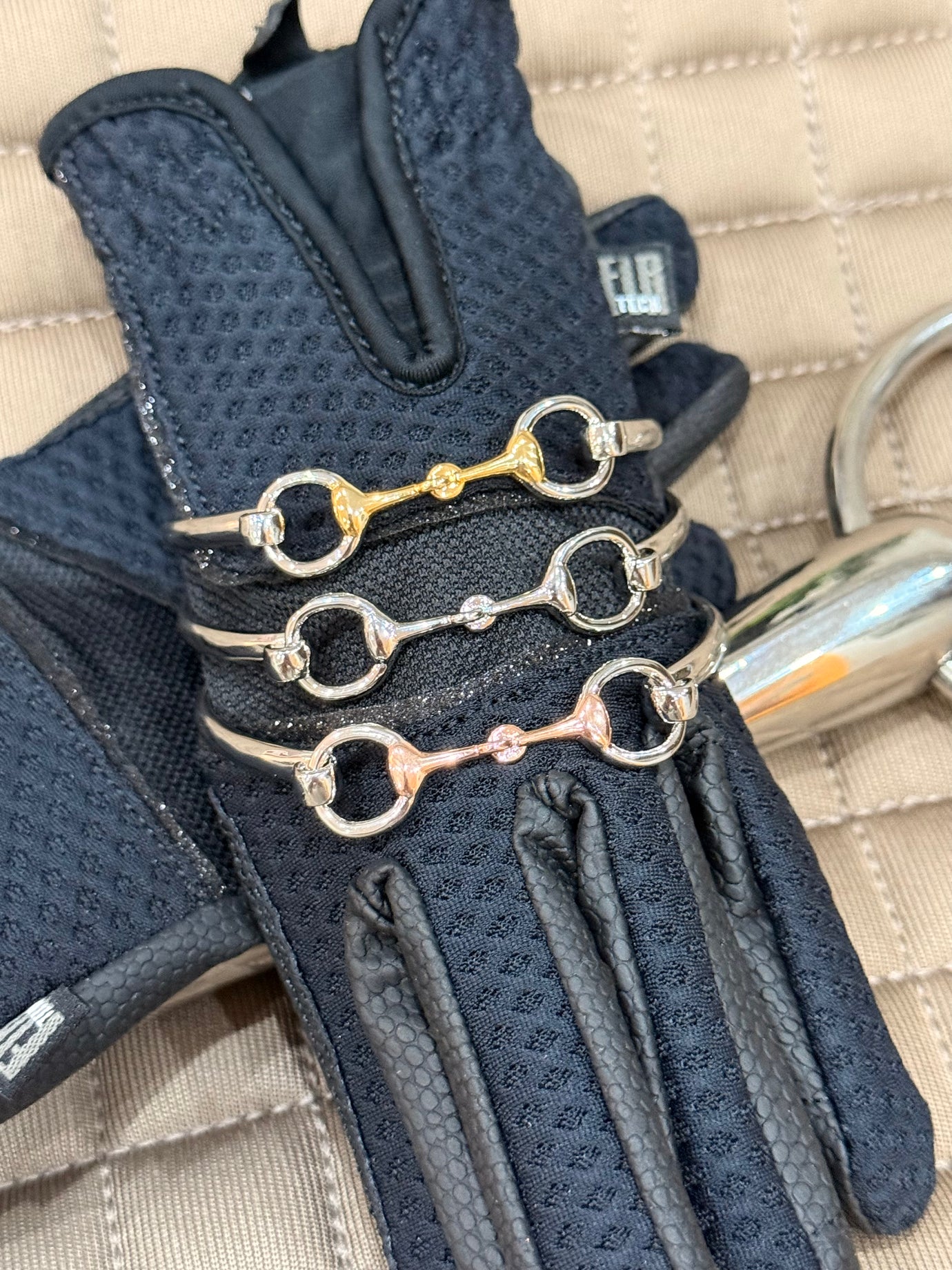 *Limited Edition* Armspange Snaffle