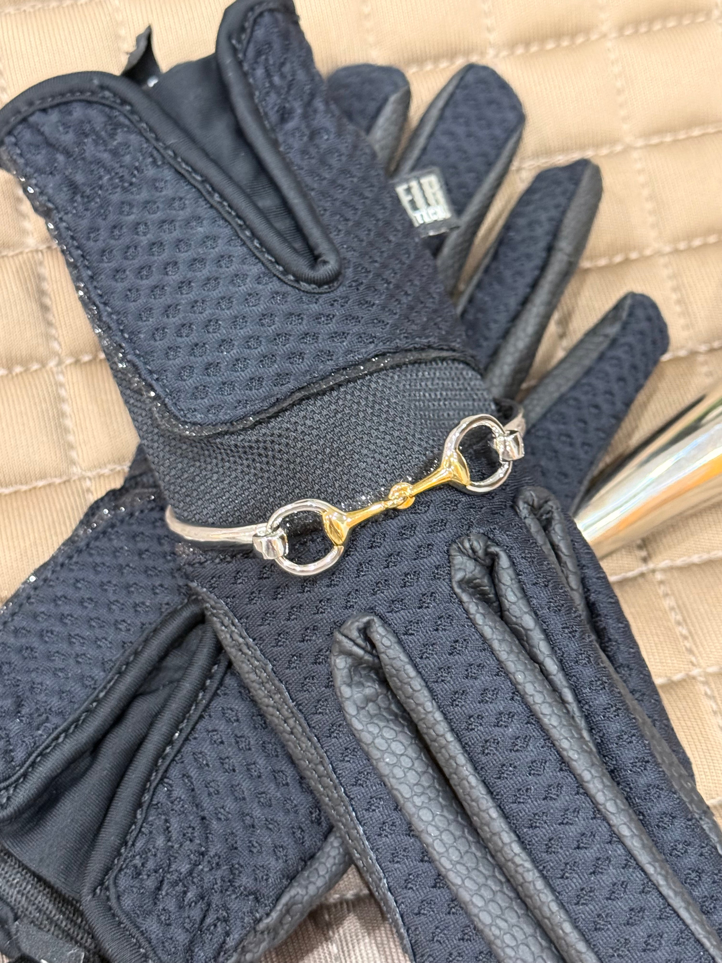 *Limited Edition* Armspange Snaffle