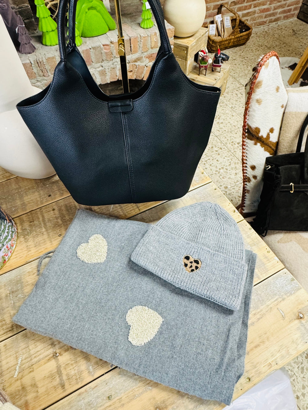 A Hunters Choice Bag Black