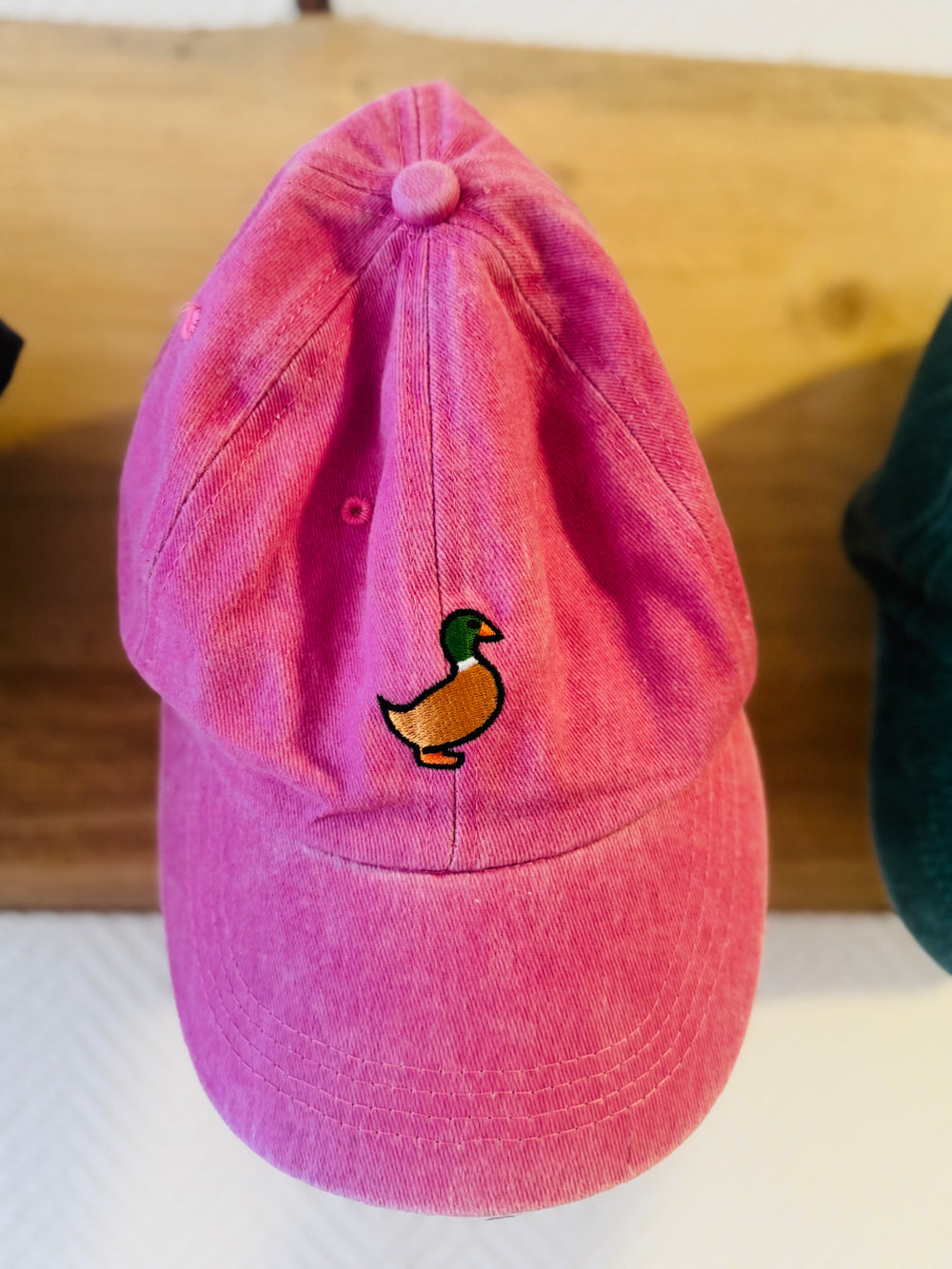 Happy Cap Duck -rosy-