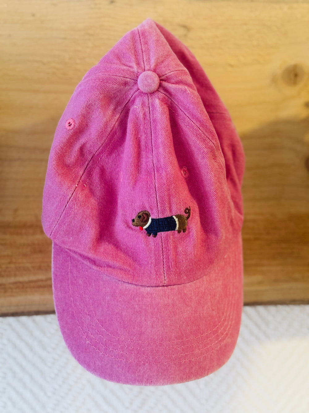 Happy Cap Dackel im Anzug -rosy-
