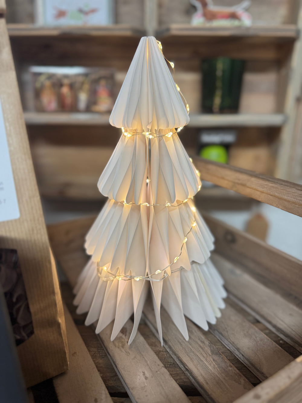 Papier Weihnachtsbaum mit LED -Größe wählbar-