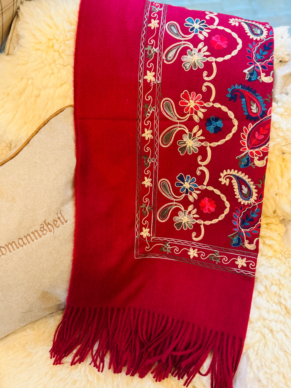 Countrylife Pashmina mit edler Paisleystickerei -Red-