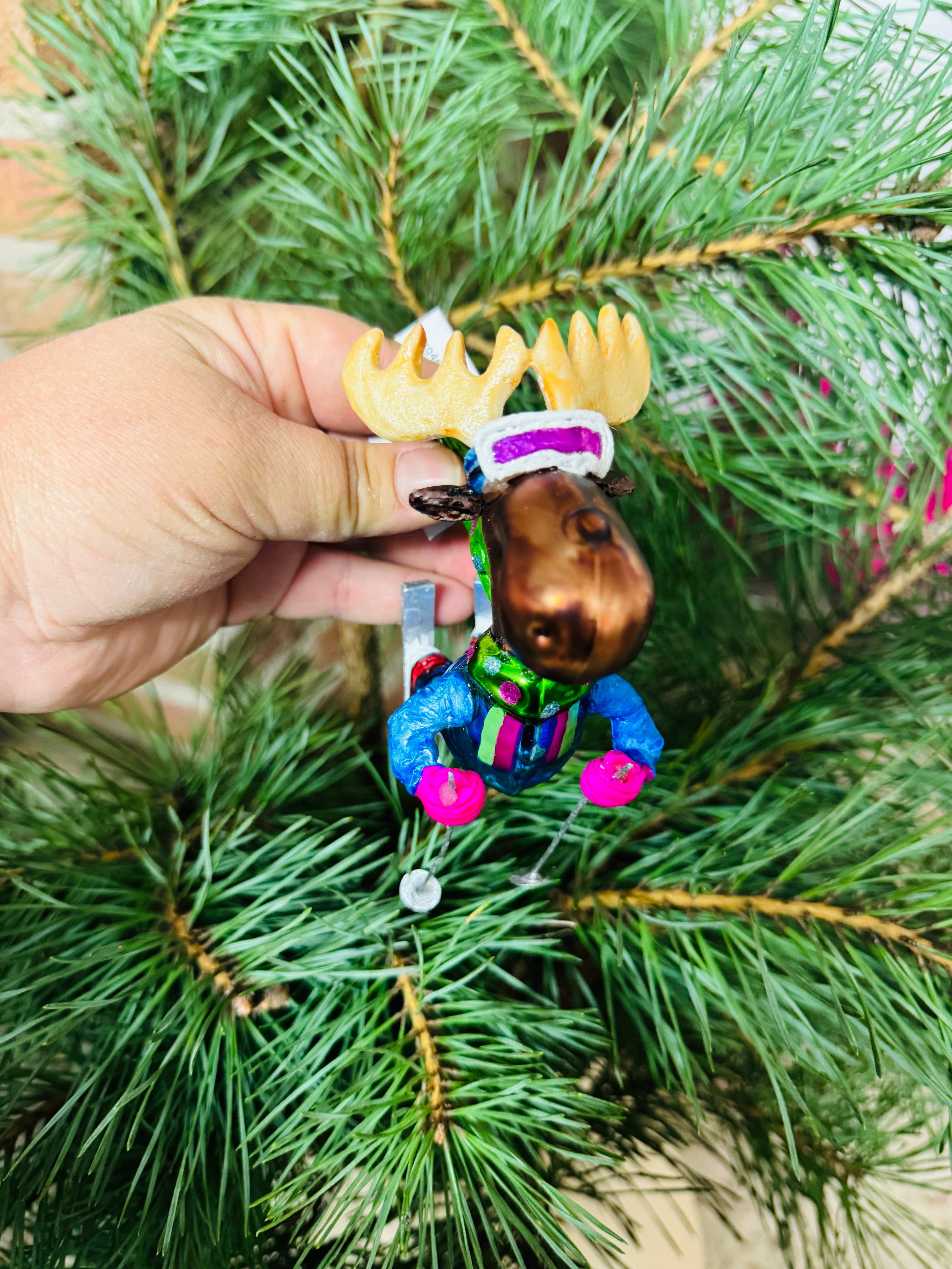 Baumanhänger Skifahrer Hirsch