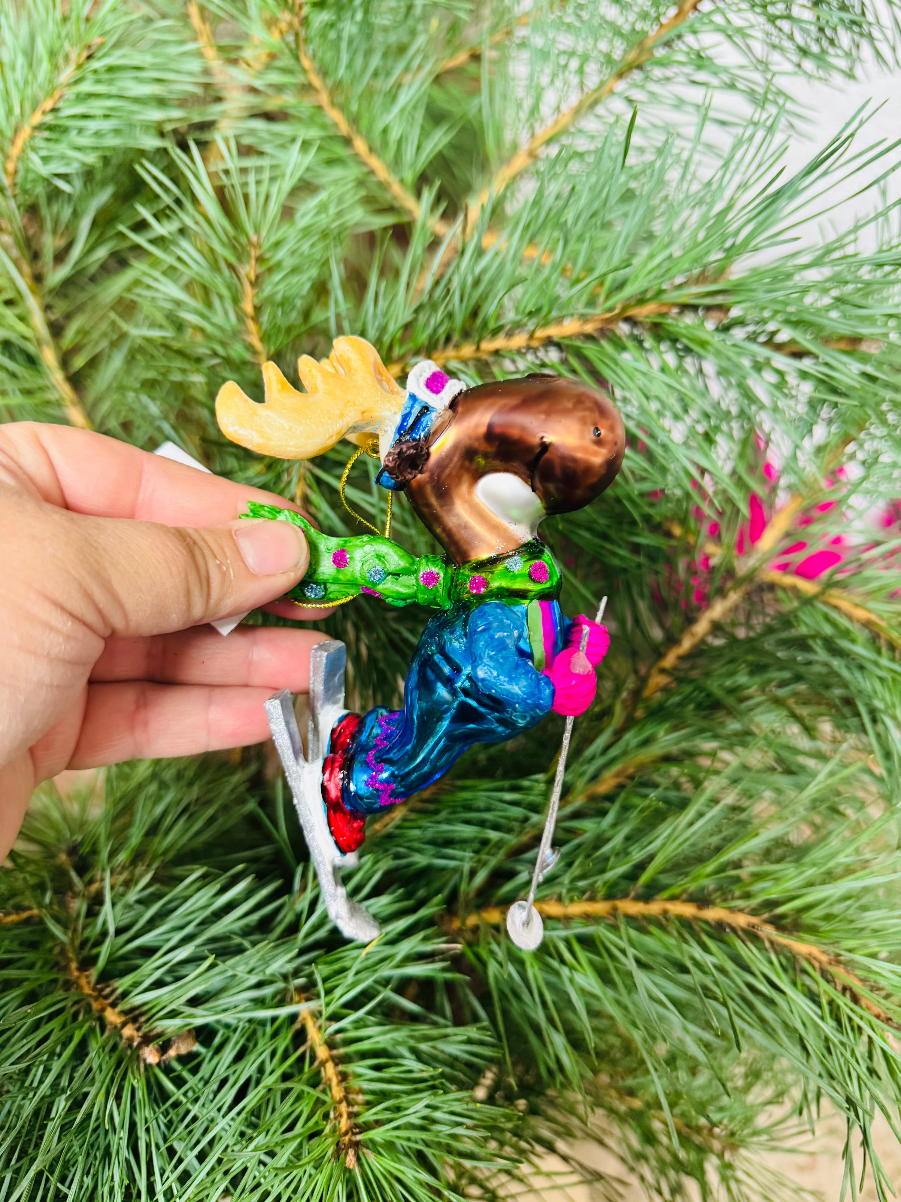 Baumanhänger Skifahrer Hirsch