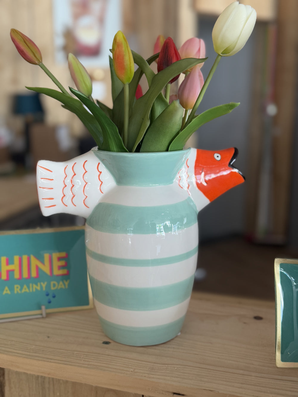 Fischvase grün/weiß gestreift