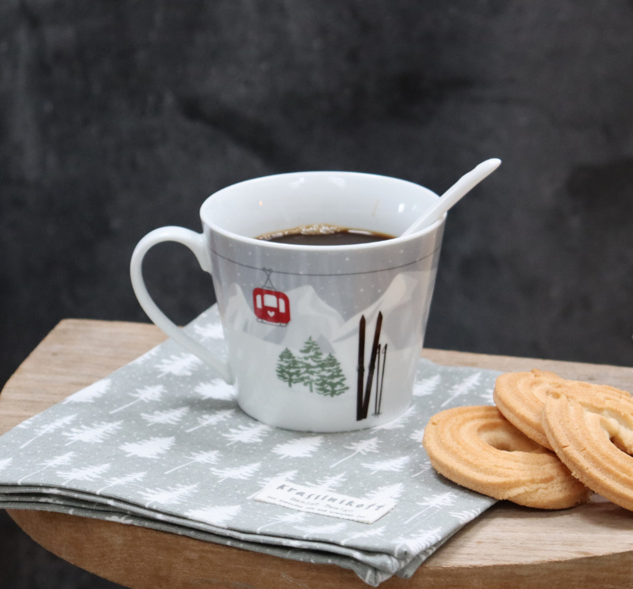Skilift im Wald Kaffeetasse (Pre-Order)