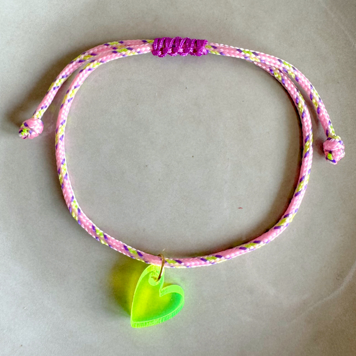 Lumen Charm Bracelet rosa/limette