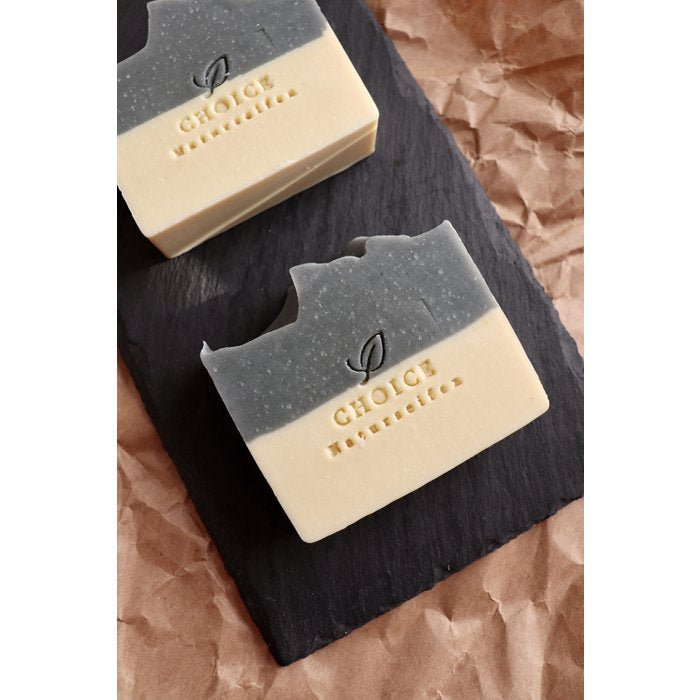 Naturseife "Cedar & Charcoal“, vegan, palmölfrei