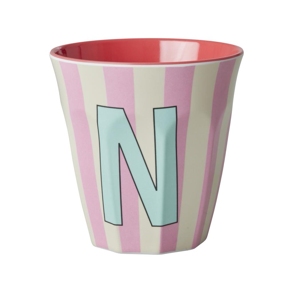 Happy Letter Mug gestreift -rosa-