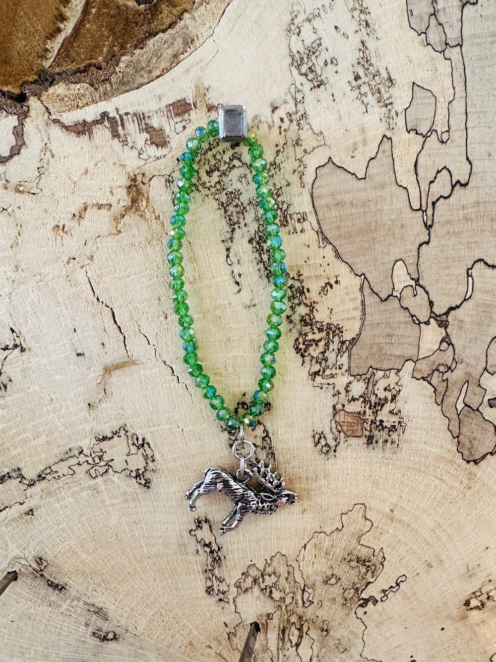 Perlenarmband mit Hirsch, Dackel oder Rehbock