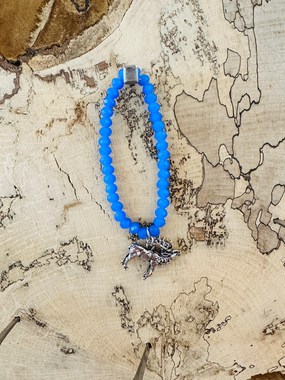 Perlenarmband mit Hirsch, Dackel oder Rehbock