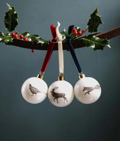 Christmas Ball -Hirsch-